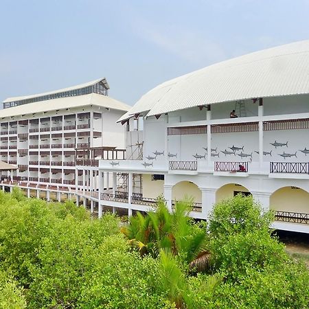 Pearl Laguna Resort Мйеик Екстериор снимка