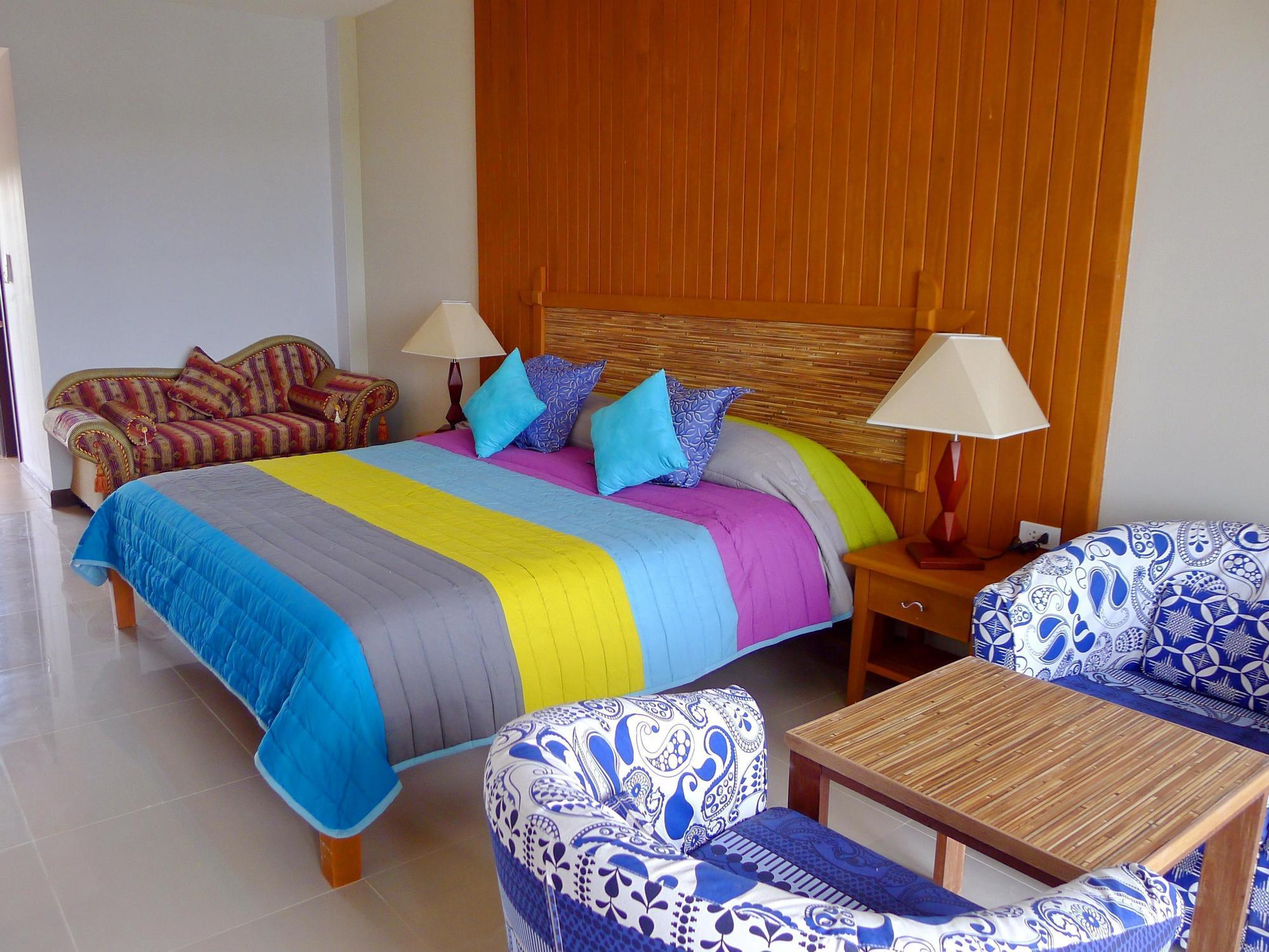 Pearl Laguna Resort Мйеик Екстериор снимка