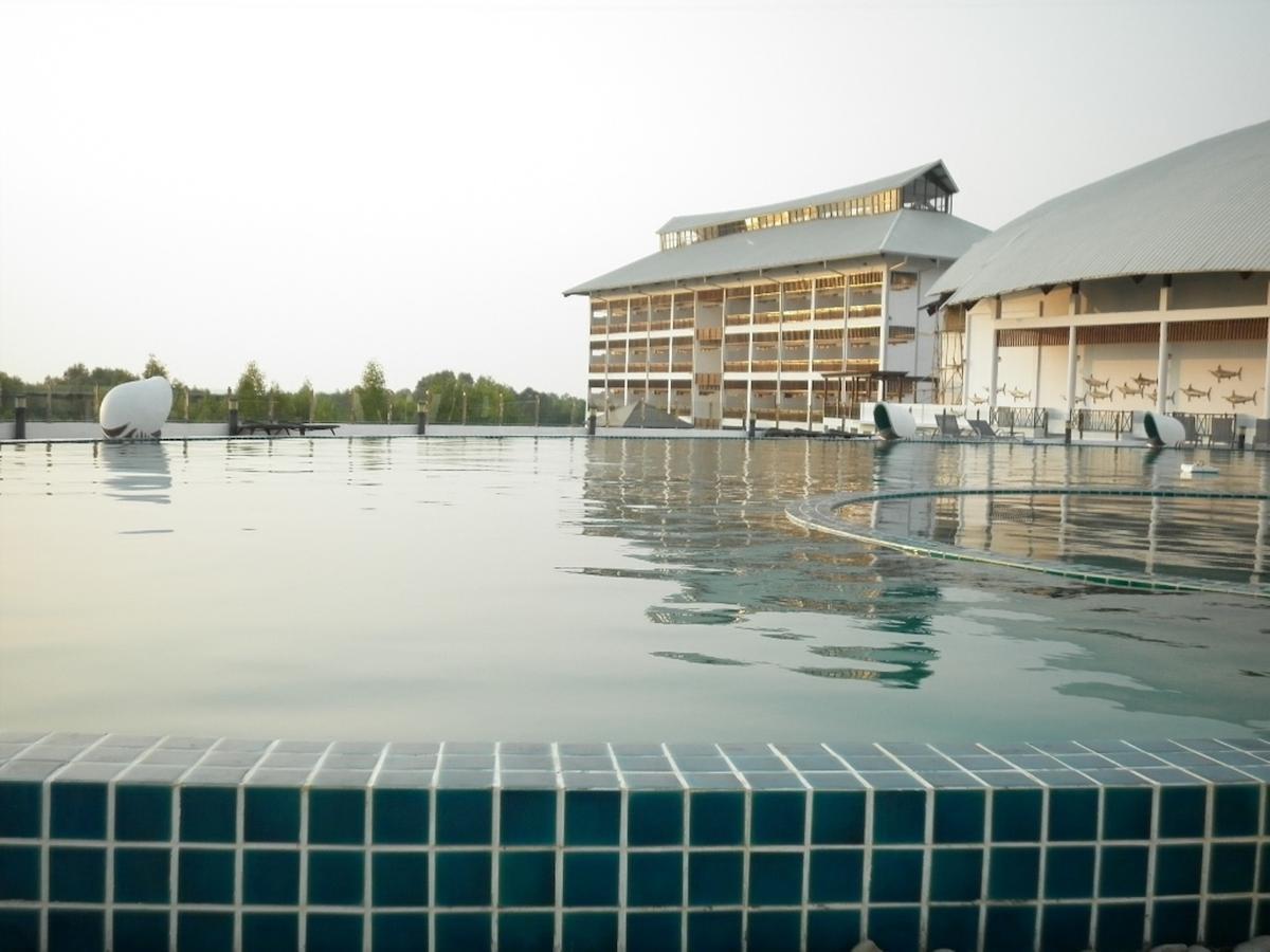 Pearl Laguna Resort Мйеик Екстериор снимка
