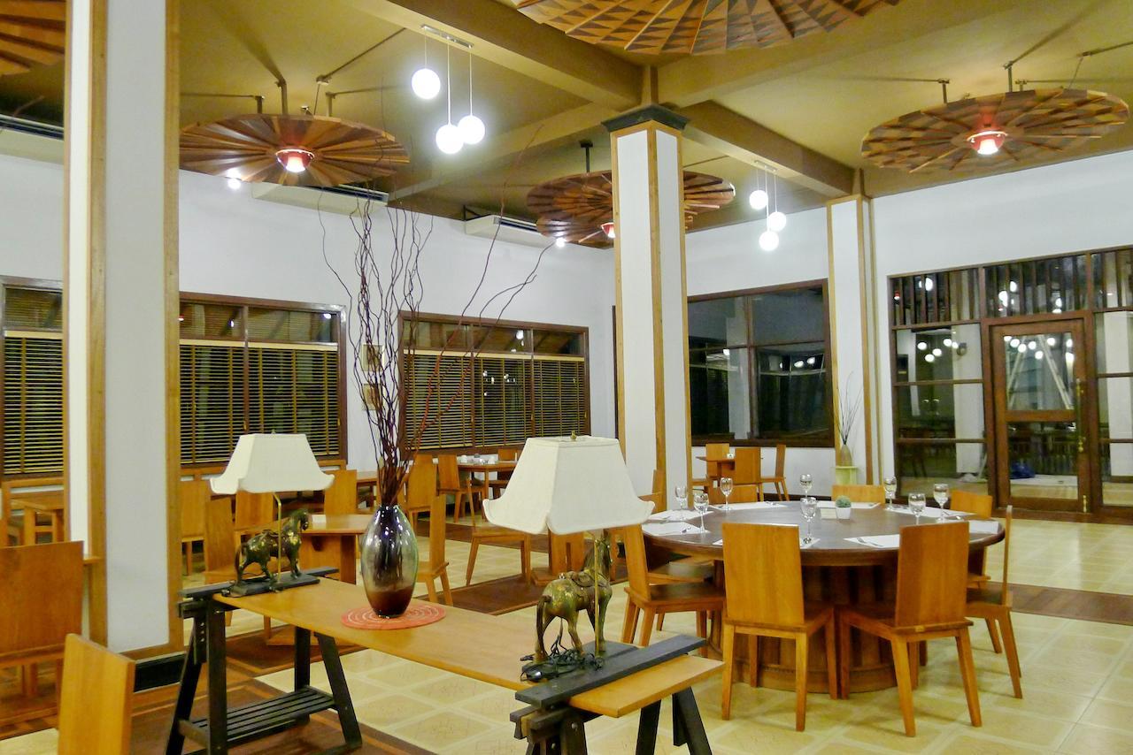Pearl Laguna Resort Мйеик Екстериор снимка