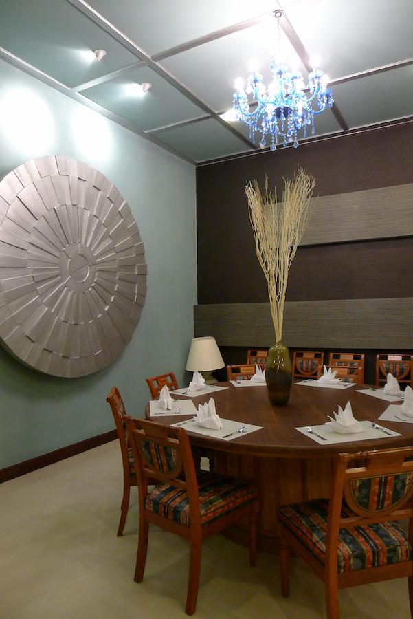 Pearl Laguna Resort Мйеик Екстериор снимка